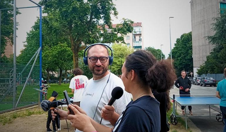L'autore Valerio Millefoglie registra la voce di una ragazza a Torino