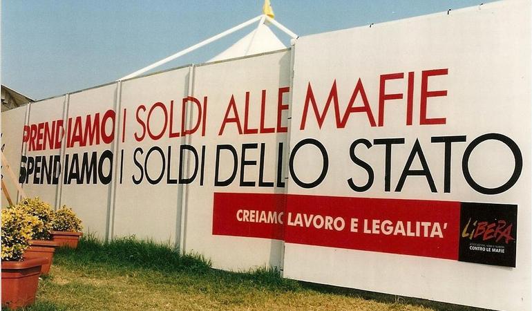 RimanDATI!: negli ultimi cinque anni raddoppiati i Comuni che pubblicano l'elenco dei beni confiscati