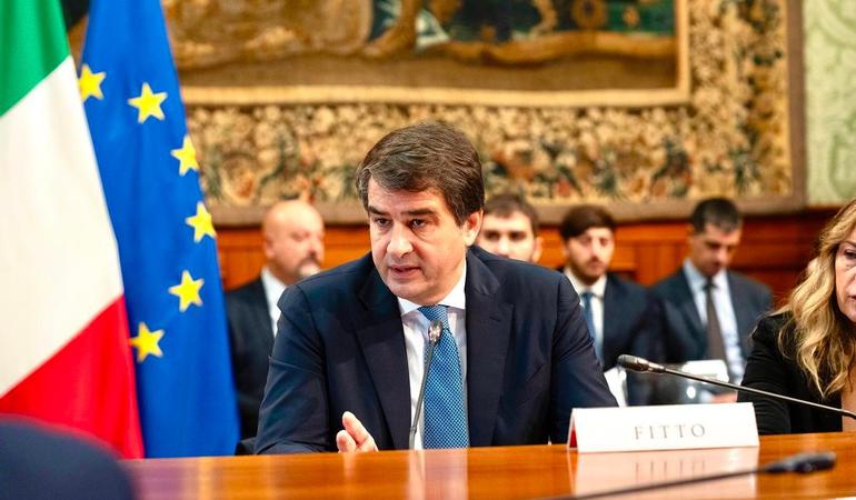 Roma, 19 dicembre 2023 - Il ministro Raffaele Fitto durante la Cabina di regia sul Pnrr PNRR,a Palazzo Chigi (Foto dal sito del Dipartimento delle politiche europee)