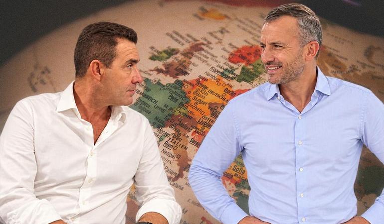 Roberto Vannacci e Ulrich Siegmund, leader di AfD in Sassonia Anhalt. (La foto usata come sfondo è di Christian Lue, da Unsplash)