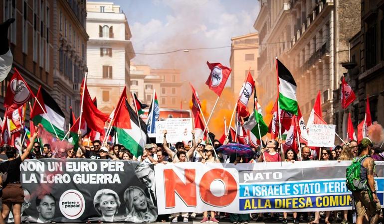 Roma, giugno 2025. Manifestazione contro guerra a riarmo. Foto di Rete dei Comunisti