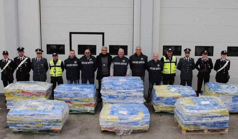 Il maxi carico di cocaina sequestra a febbraio 2020 nel porto di Livorno. Era destinata a Marsiglia