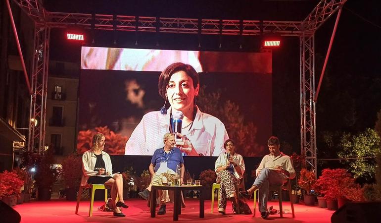 Lamezia Terme, 17 giugno 2026. Da sinistra, Judith Eisinger, Michael Braun, Anna Sergi e Ruggero Scaturro durante un incontro a Trame, il festival sui libri di mafia