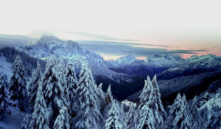 Selva di Cadore, in Val Fiorentina, sulle Dolomiti bellunesi, 2 novembre 2021. Michela Torre/Ansa