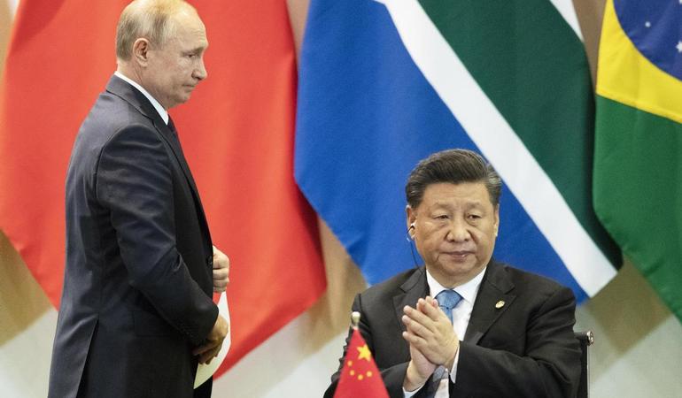 Xi e Putin al vertice BRICS del 2019