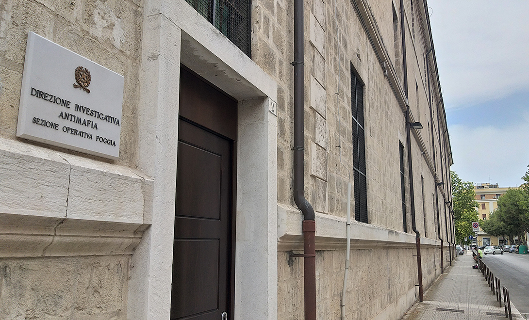 L'ingresso della sede della Dia a Foggia, inaugurata il 15 febbraio 2020