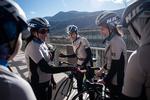 L'Aquila, 8-9 gennaio 2023. Le cicliste rifugiate in Italia hanno partecipato al campionato di ciclismo dell'Afghanistan il 23 ottobre 2022 ad Aigle (Svizzera) per rivendicare il diritto a andare in bici ed essere libere (F. Tisa)